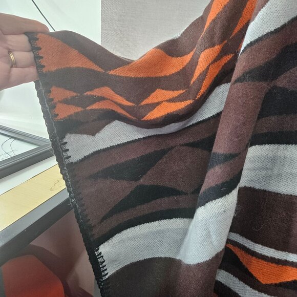 Old Navy Shawl Poncho Open Sweater Cashmere Blend Knit Western Striped Geometric - Picture 7 of 10